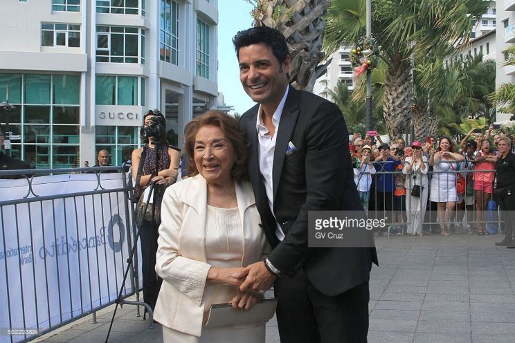 Miriam Colon