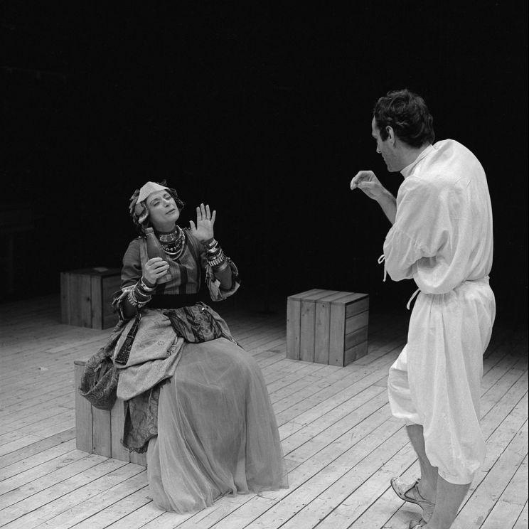 Miriam Karlin