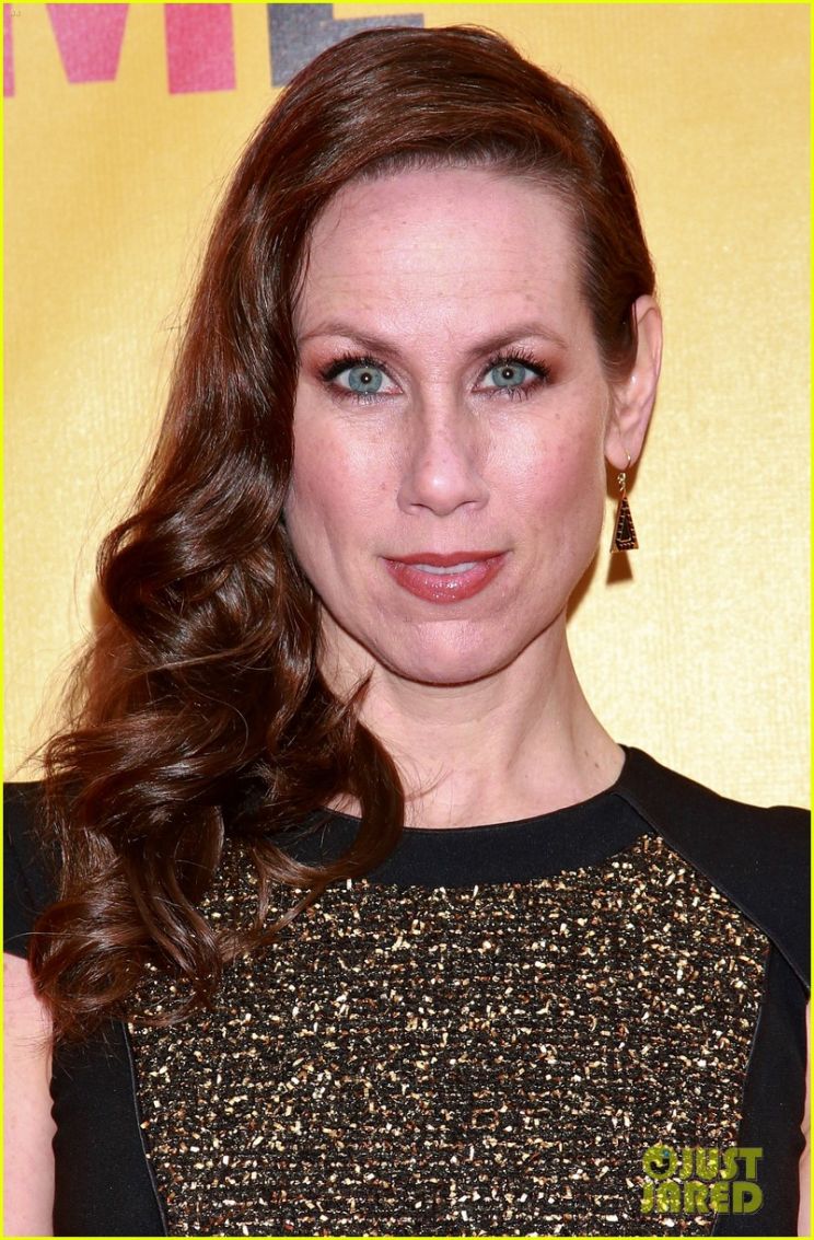 Miriam Shor