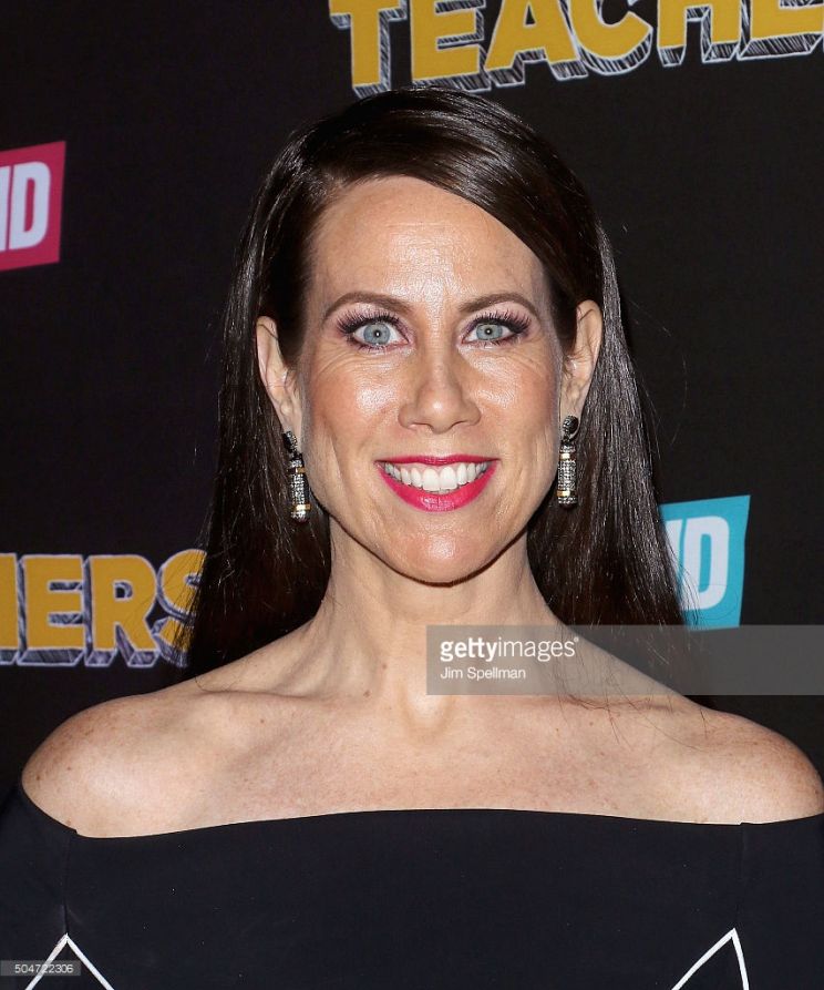 Miriam Shor