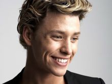 Mitch Hewer