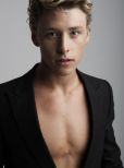 Mitch Hewer