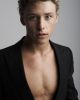 Mitch Hewer