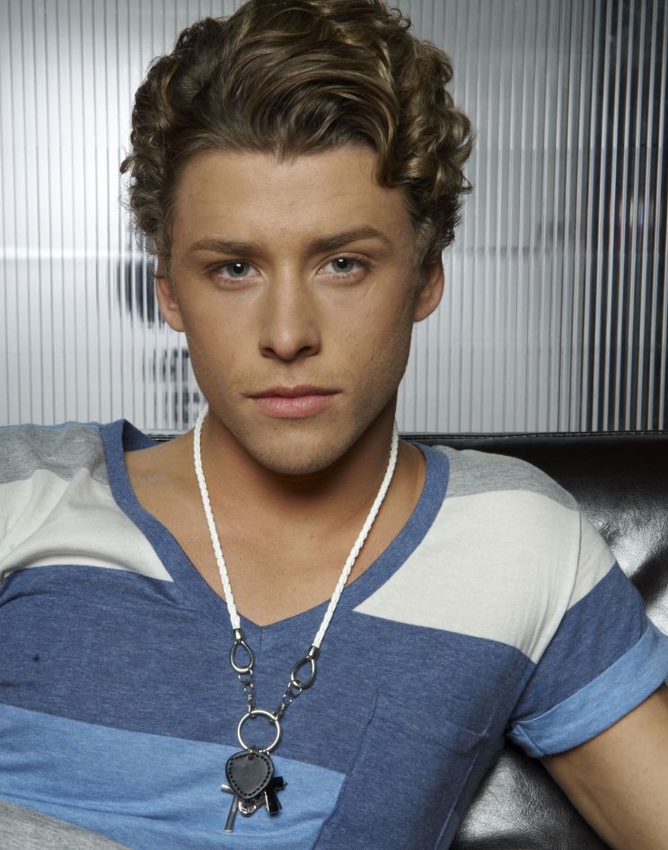 Mitch Hewer