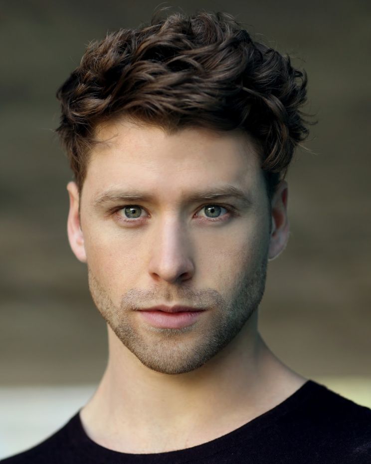 Mitch Hewer