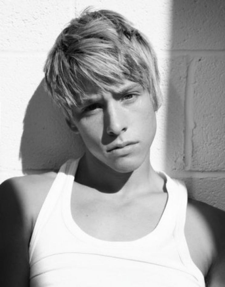 Mitch Hewer