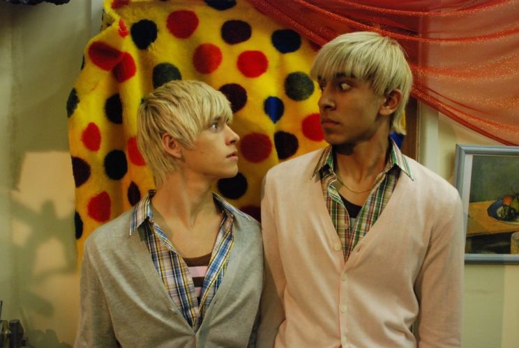 Mitch Hewer