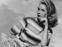 Mitzi Hoag