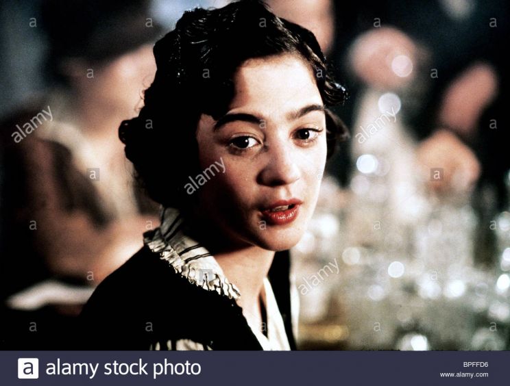 Moira Kelly