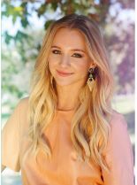 Mollee Gray