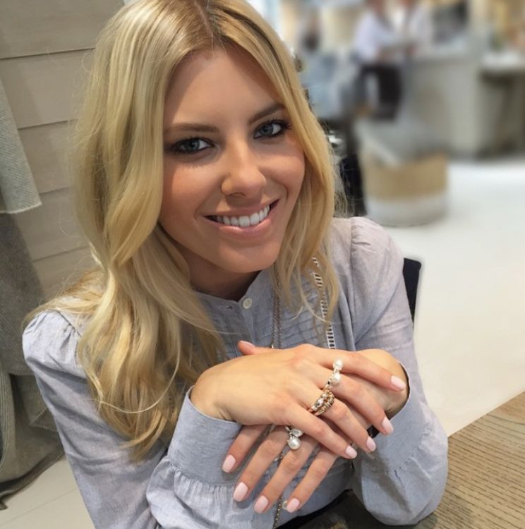 Mollie King