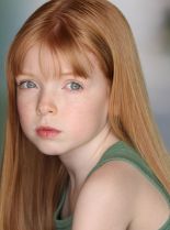 Molly C. Quinn photo