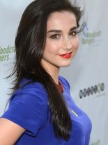 Molly Ephraim