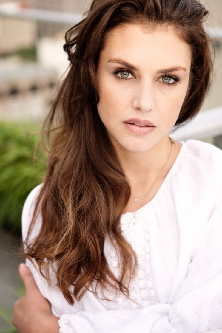 Mona Pirzad
