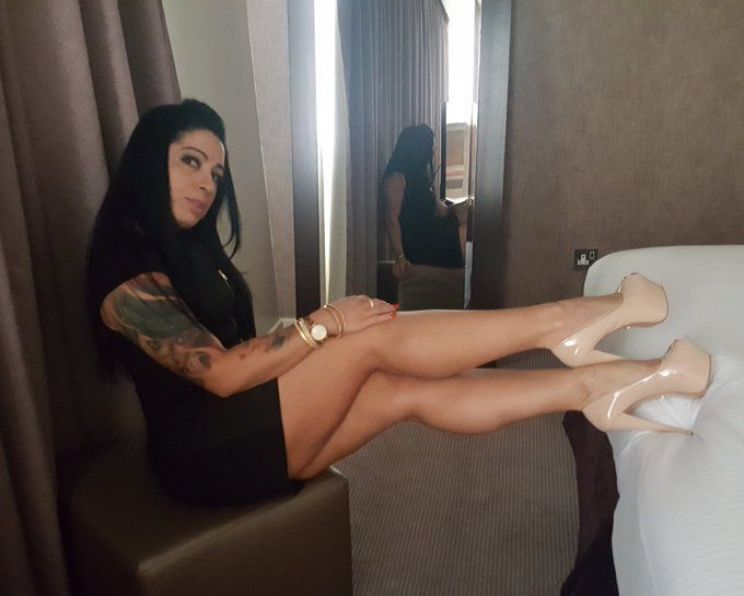 Monica santhiago. Моника Сантьяго (Monica Santhiago). Monica Santhiago платье. 2021 Monica Santhiago onlyfans.