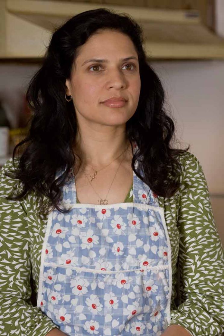 Monique Gabriela Curnen