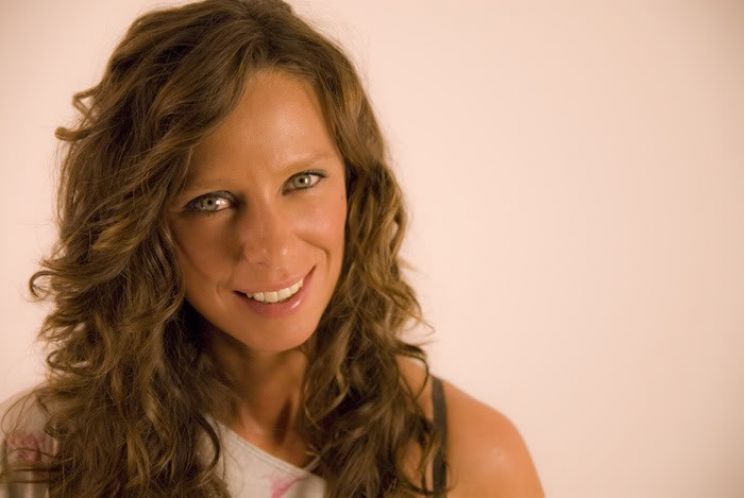 Monique La Barr