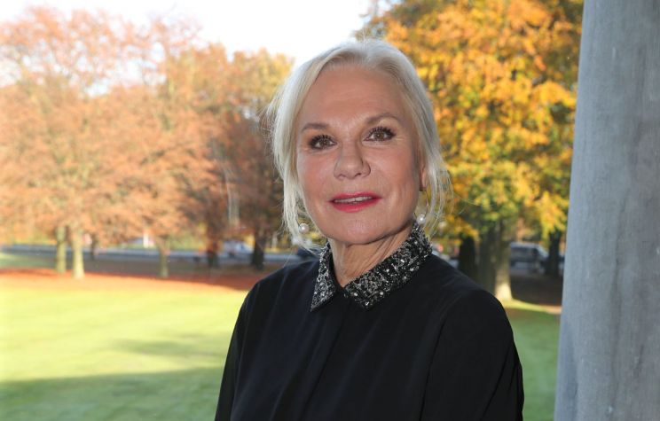 Monique van de Ven