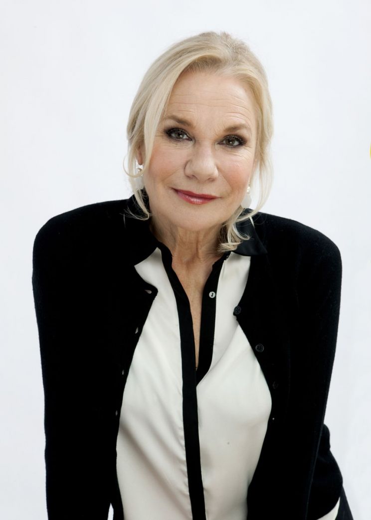 Monique van de Ven