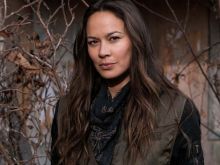 Moon Bloodgood