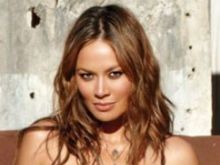 Moon Bloodgood