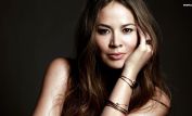 Moon Bloodgood