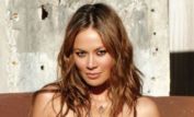 Moon Bloodgood