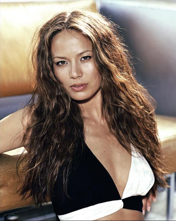 Moon Bloodgood