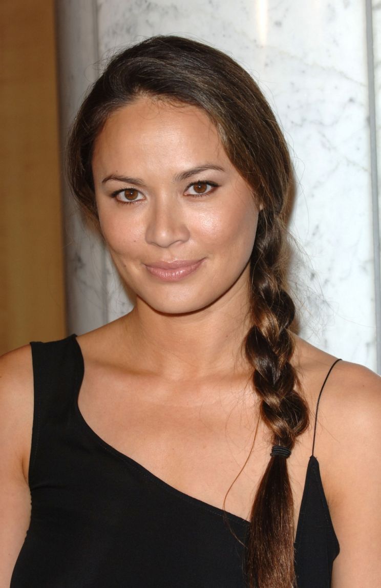 Moon Bloodgood