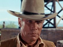 Mort Mills