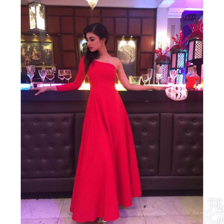 Mouni Roy