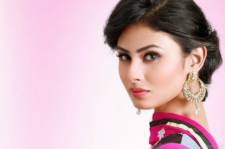 Mouni Roy