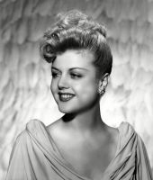 Moyna MacGill