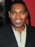 Mykelti Williamson