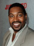 Mykelti Williamson