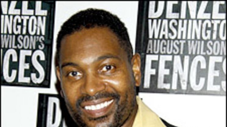 Mykelti Williamson