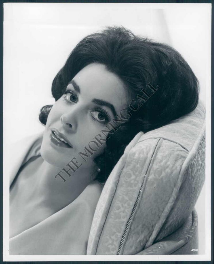 Myrna Fahey