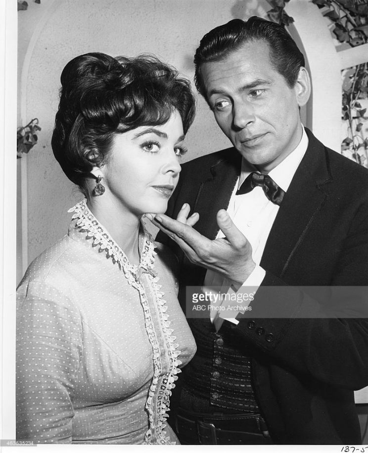 Myrna Fahey