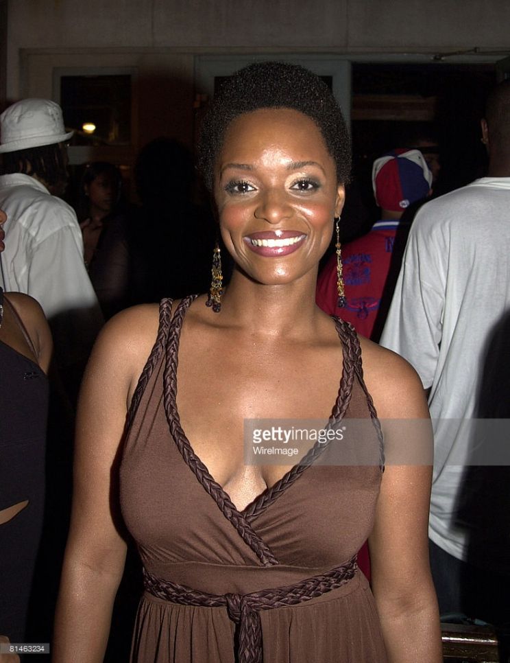 N'Bushe Wright