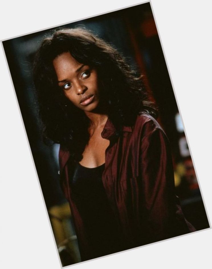 N'Bushe Wright