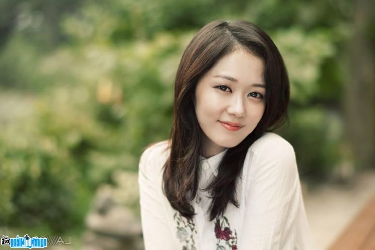 Na-ra Jang