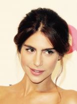 Nadia Hilker #334039 picture (Portrait Medium)