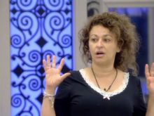 Nadia Sawalha