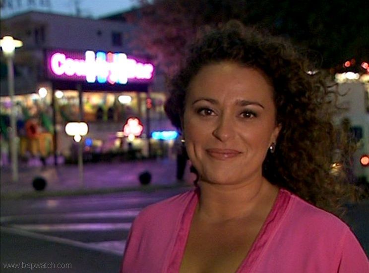 Nadia Sawalha