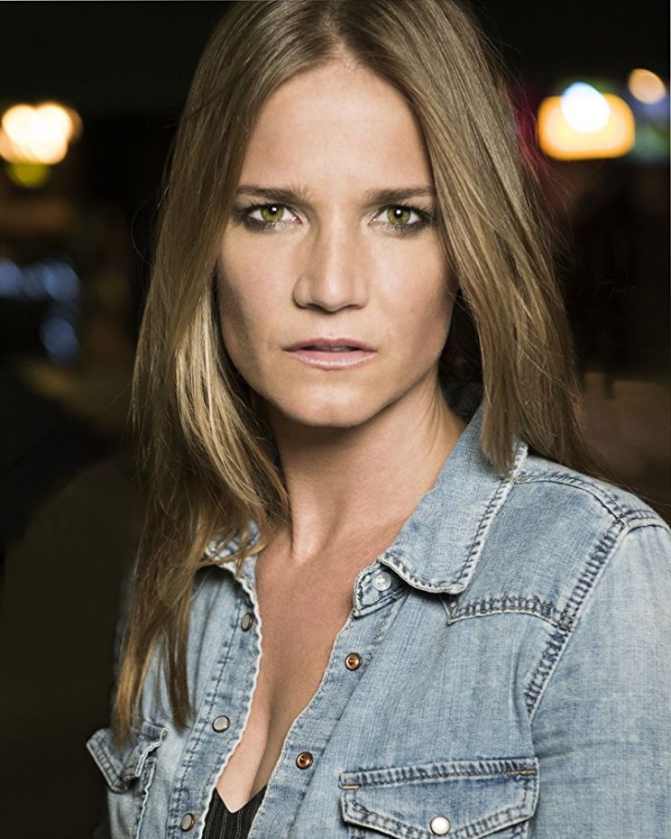 Naida Nelson