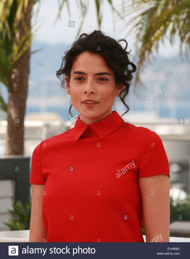 Nailia Harzoune