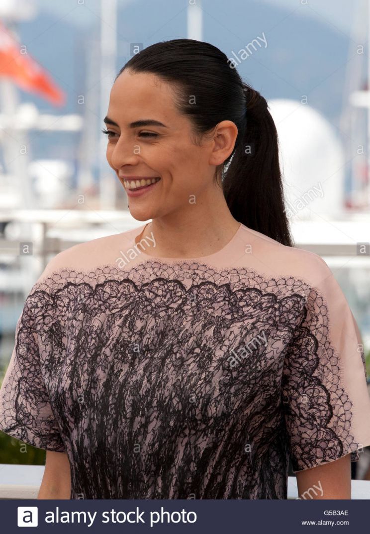 Nailia Harzoune