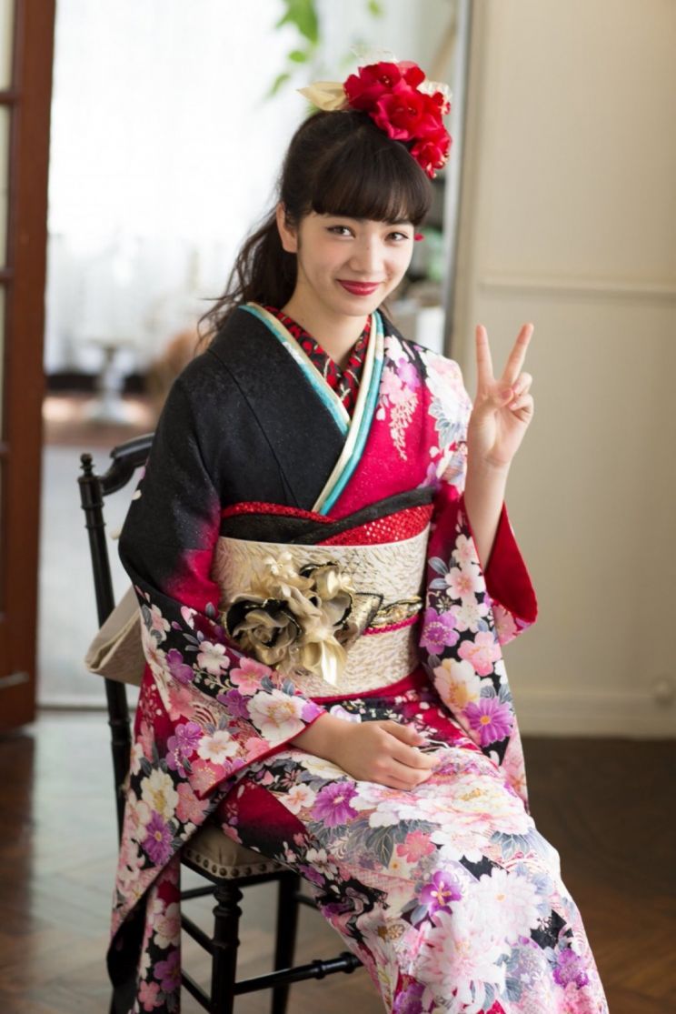 Nana Komatsu