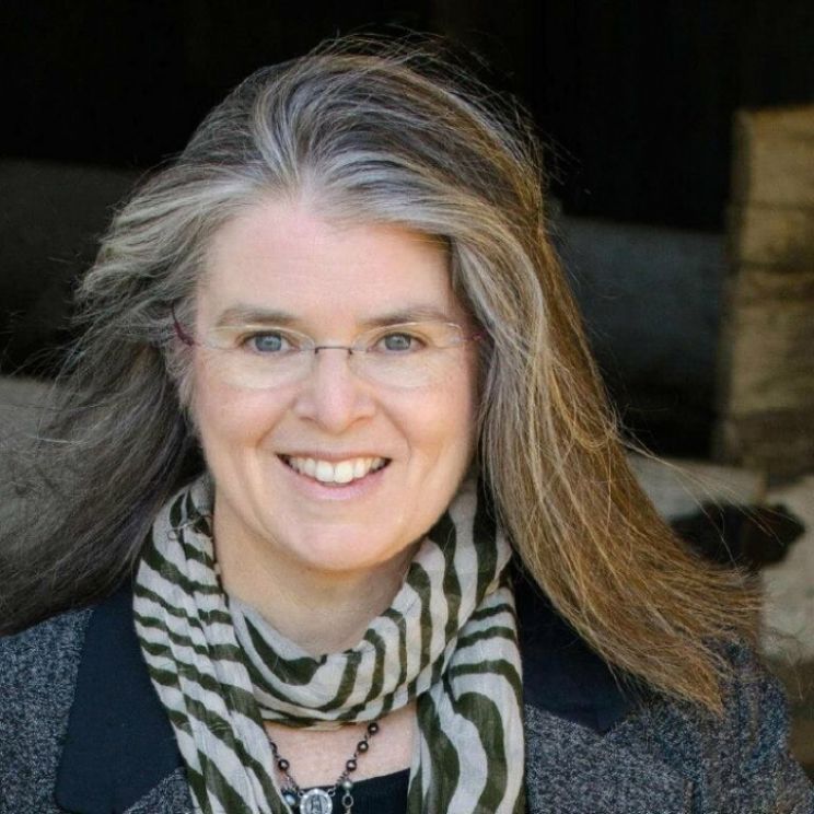 Nancy Giles