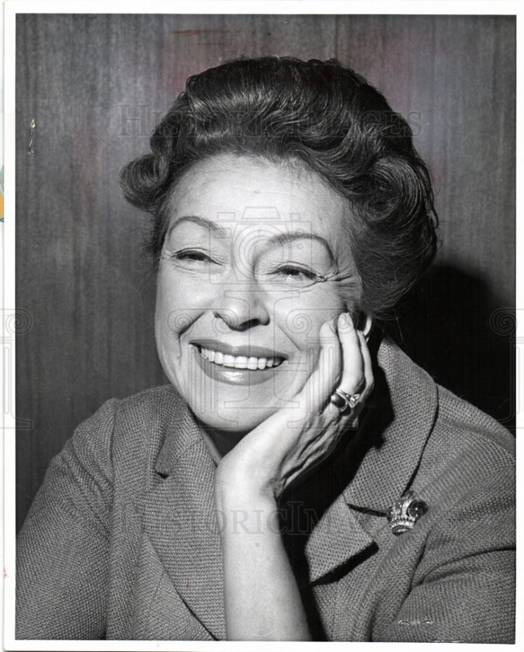 Nancy Kelly